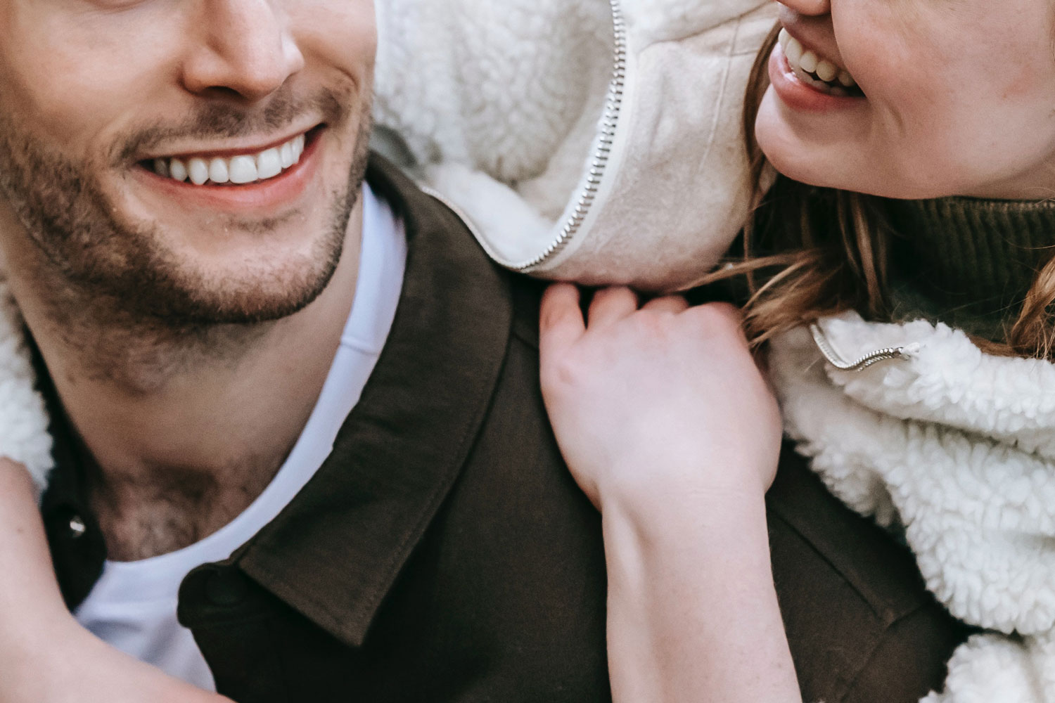 cuplu-zambet-shine-albire-dinti-02